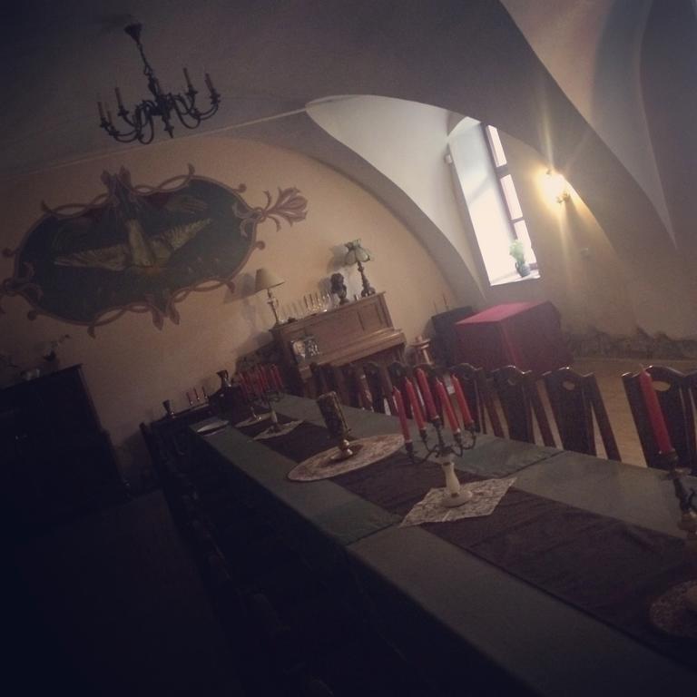 Zamek W Dziegielowie Bagian luar foto